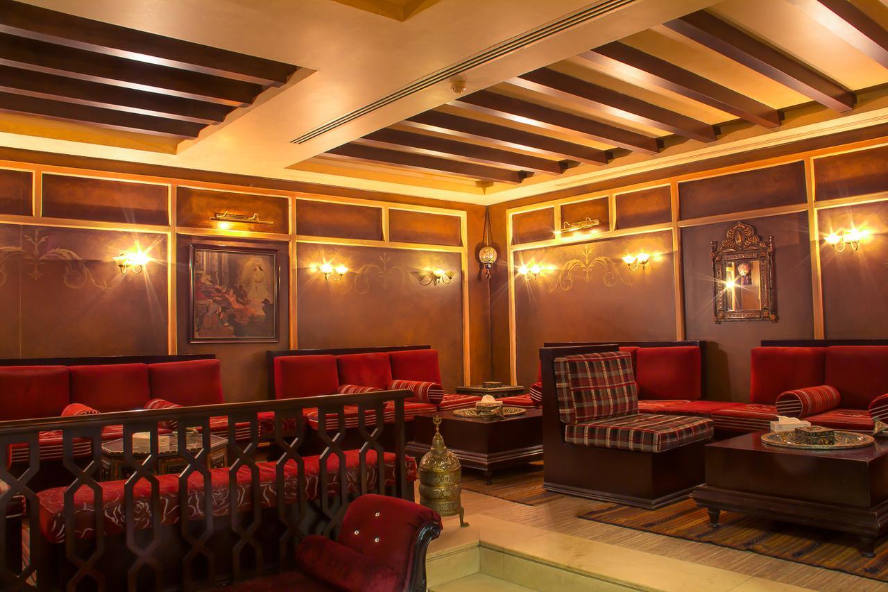 Thousand Nights Hotel Amán Exterior foto A coffeehouse in Cairo, Egypt